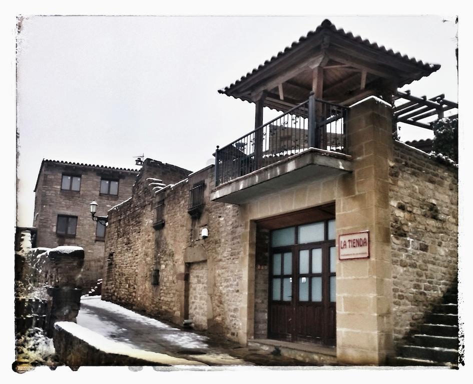 Hospederia Villa De Pintano Exterior photo